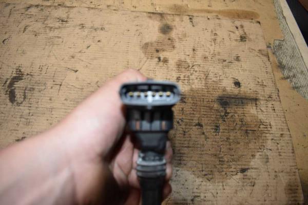 BOBINE D ALLUMAGE OPEL 1.2CC / 1.4CC - Vue 2